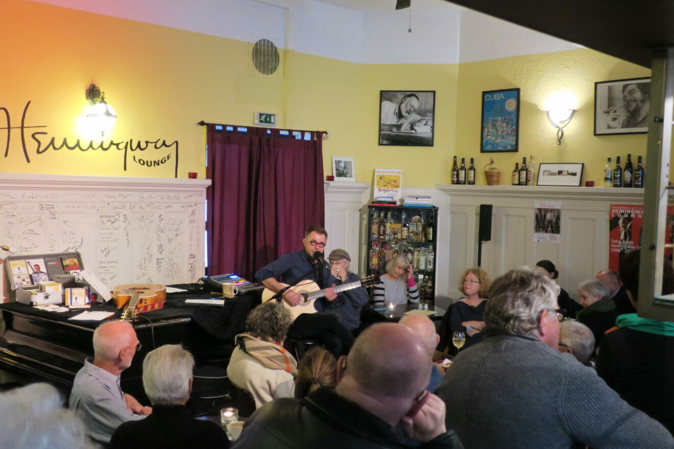 HemingwayLounge. Klein aber fein